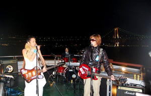 さ、さとしくん・・・。